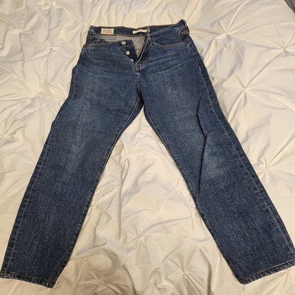 LEVIS 501 Wedgie Cut Jeans - Picture 5 of 5